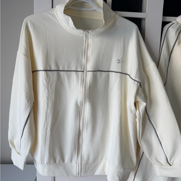 Cream Tracksuit Set - Picture 2 of 10